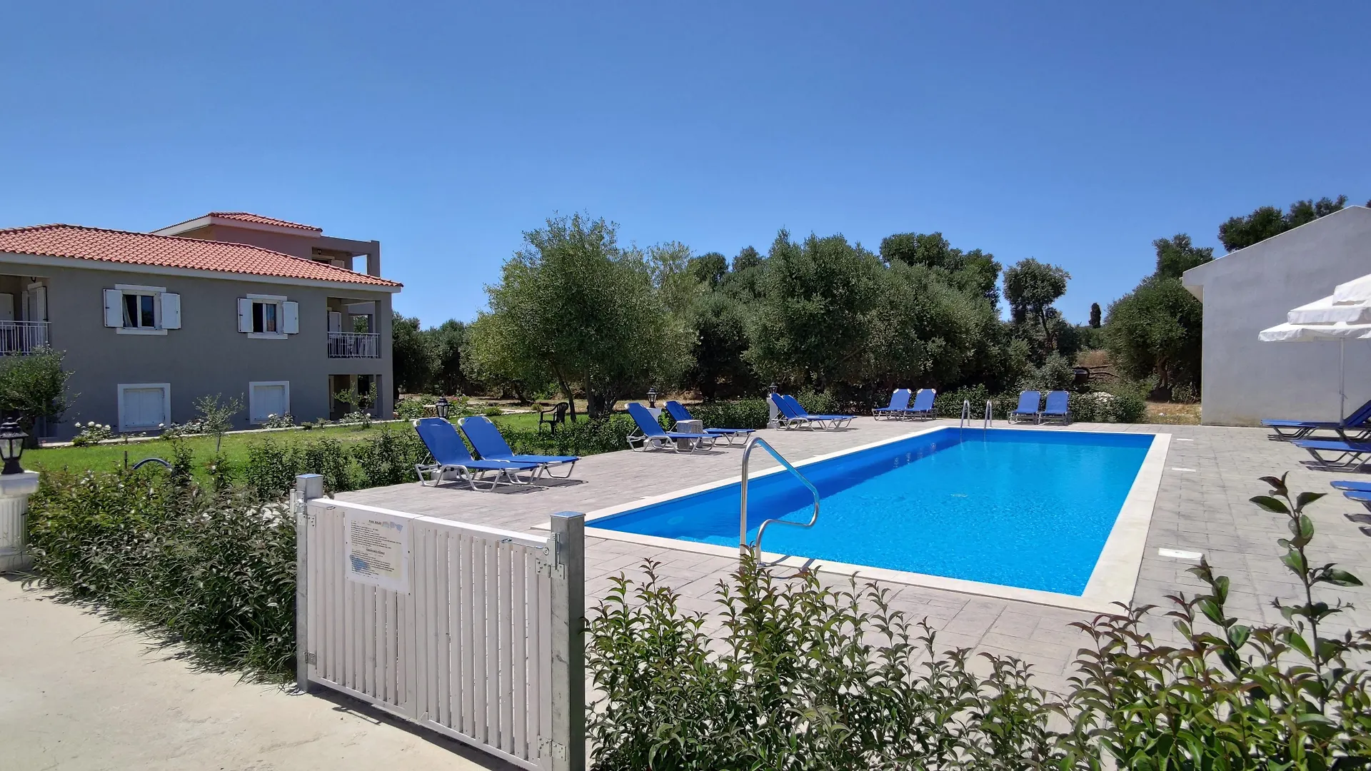 Casa De Rosa Apartments & Studios Svoronata Yunanistan