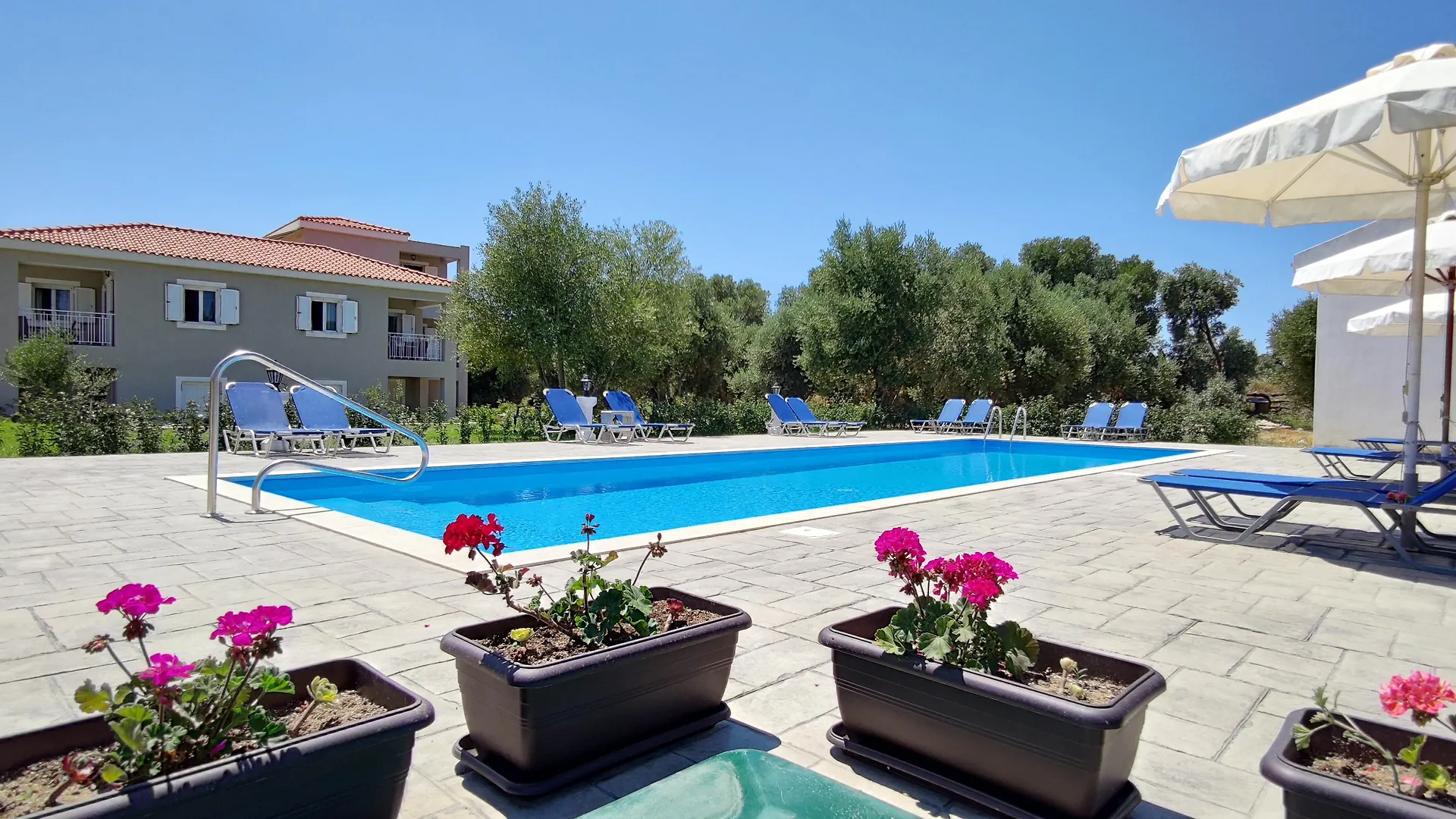 Casa De Rosa Apartments & Studios Svoronata