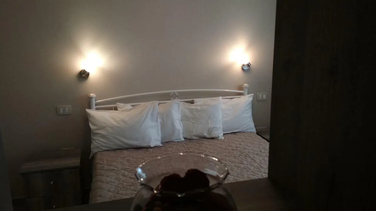 *** Apart Otel Casa De Rosa Apartments & Studios Svoronata Yunanistan